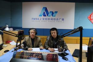 益和熱力公司董事長(zhǎng)、總經(jīng)理?xiàng)钣婪逶谖沂芯W(wǎng)上市民之家與廣大用戶(hù)群眾及網(wǎng)友進(jìn)行了在線交流溝通